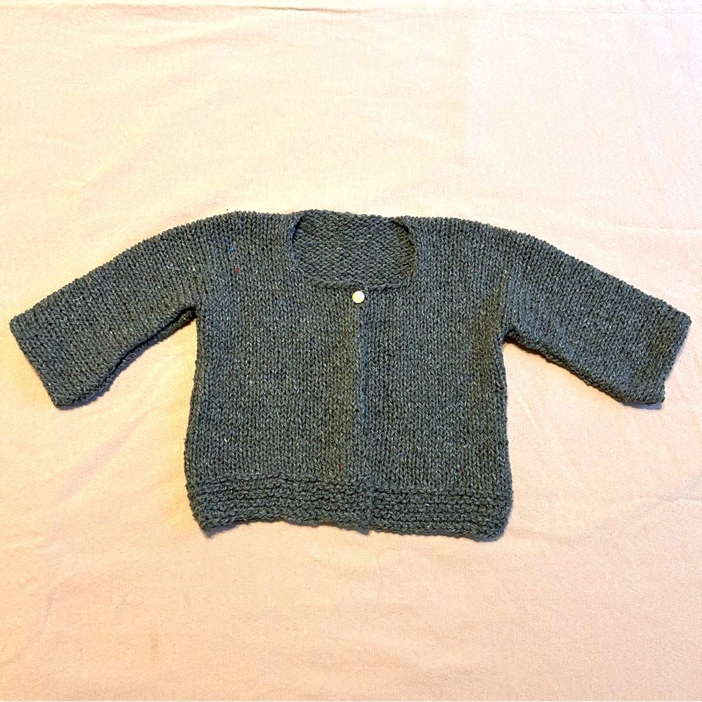 Handmade Unisex Baby Cardigan - Cozy & Colorful Knits